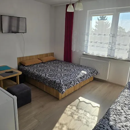 Gościnne Elżbieta Chylińska Kwatera prywatna *