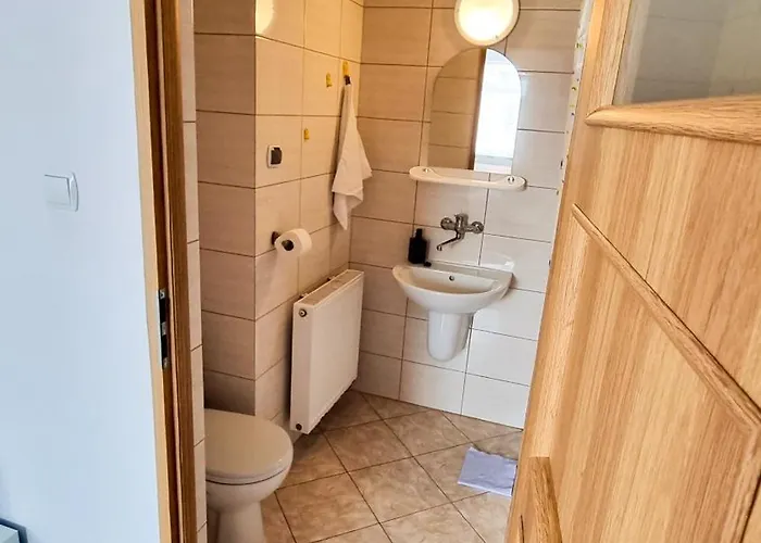 Kwatera prywatna Gościnne Elżbieta Chylińska *