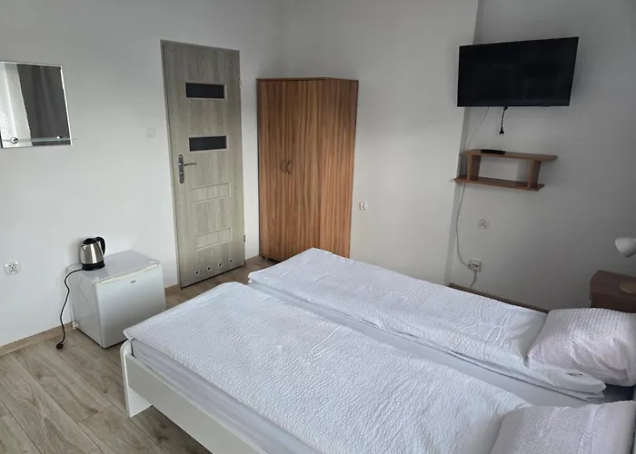 Goscinne Elzbieta Chylinska * Krynica Morska